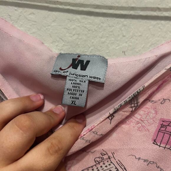 City of Junction West Pink and white vintage silk midi skirt with Paris Design - Picture 4 of 6